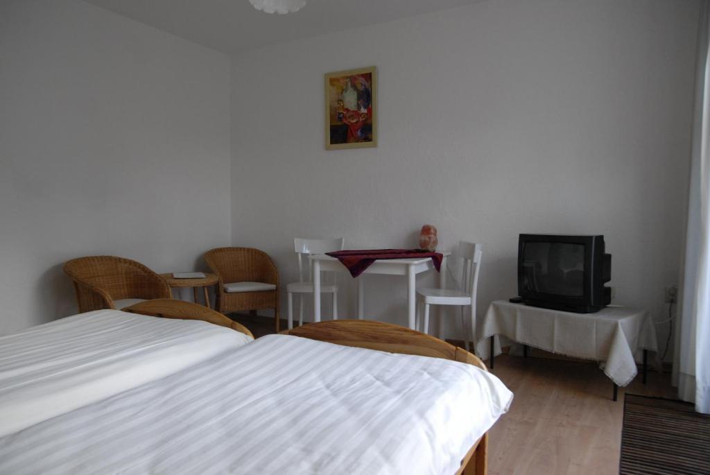 Hotel 'T Vlinderhoefke Sint Geertruid Room photo